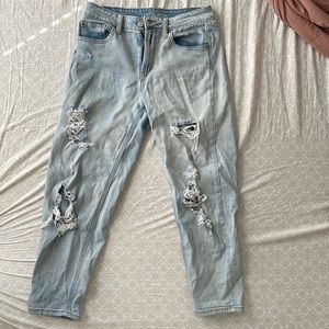 Wild Fable ripped high rise mom jeans, size 2